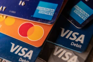 Credit card reward programs for shopping in the U.S.