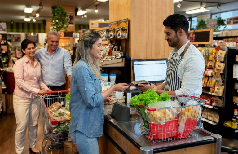 Credit cards with benefits for supermarket purchases in the U.S.